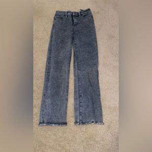 Kendall + Kylie jeans worn a few times no stains like new size 0/ XS